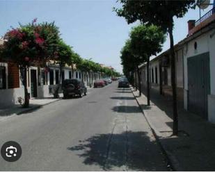 Vista exterior de Casa o xalet per a compartir en  Córdoba Capital