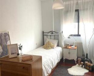 Bedroom of Flat to rent in Ávila Capital  with Terrace