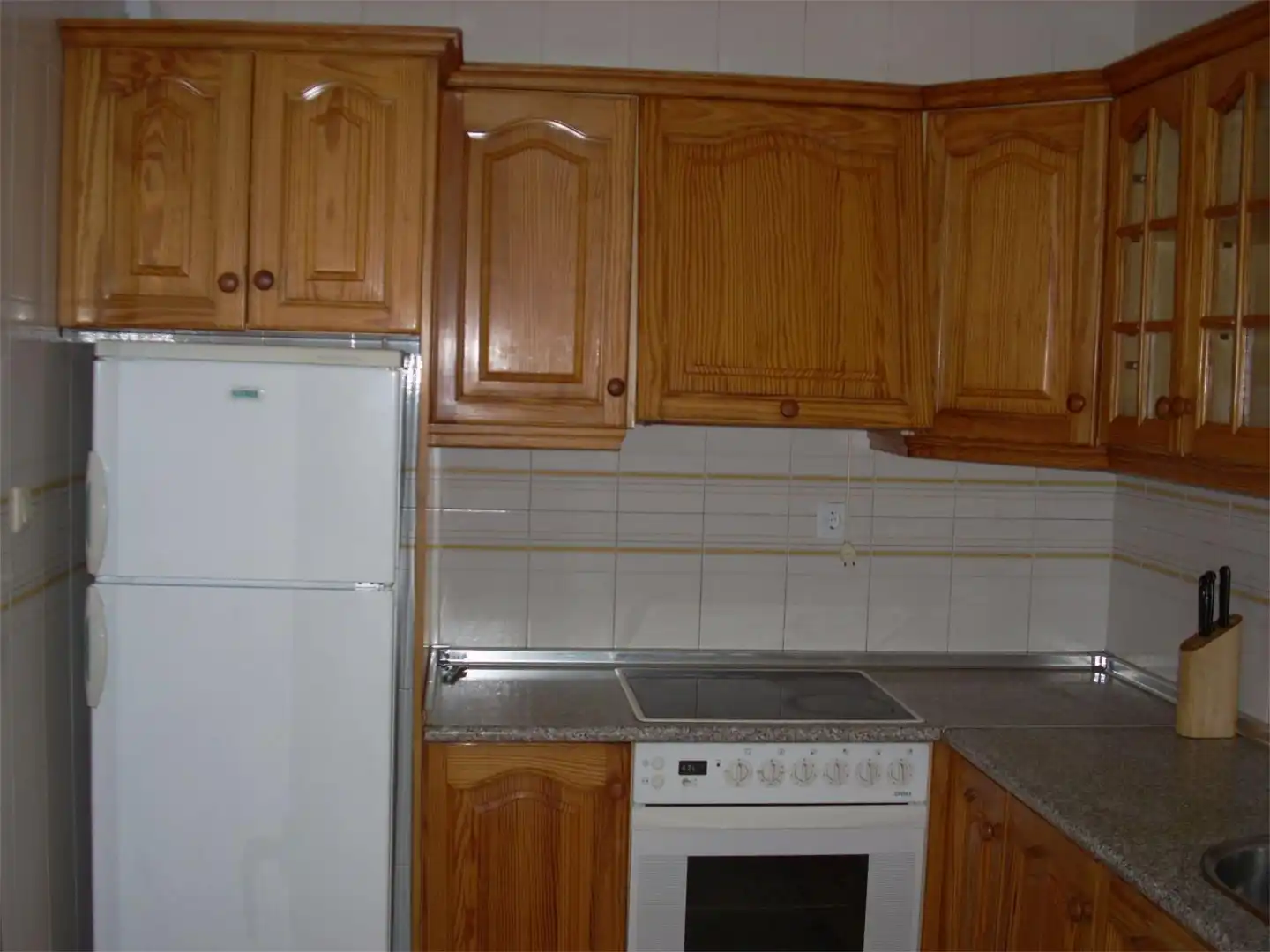 Room in Calle Julio Burell, 55, Linarejos Room in Calle Julio Burell, 55, Linarejos