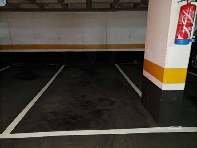 Garaje en Venta en Plaza Virgen del Trabajo, 4 en Salvador