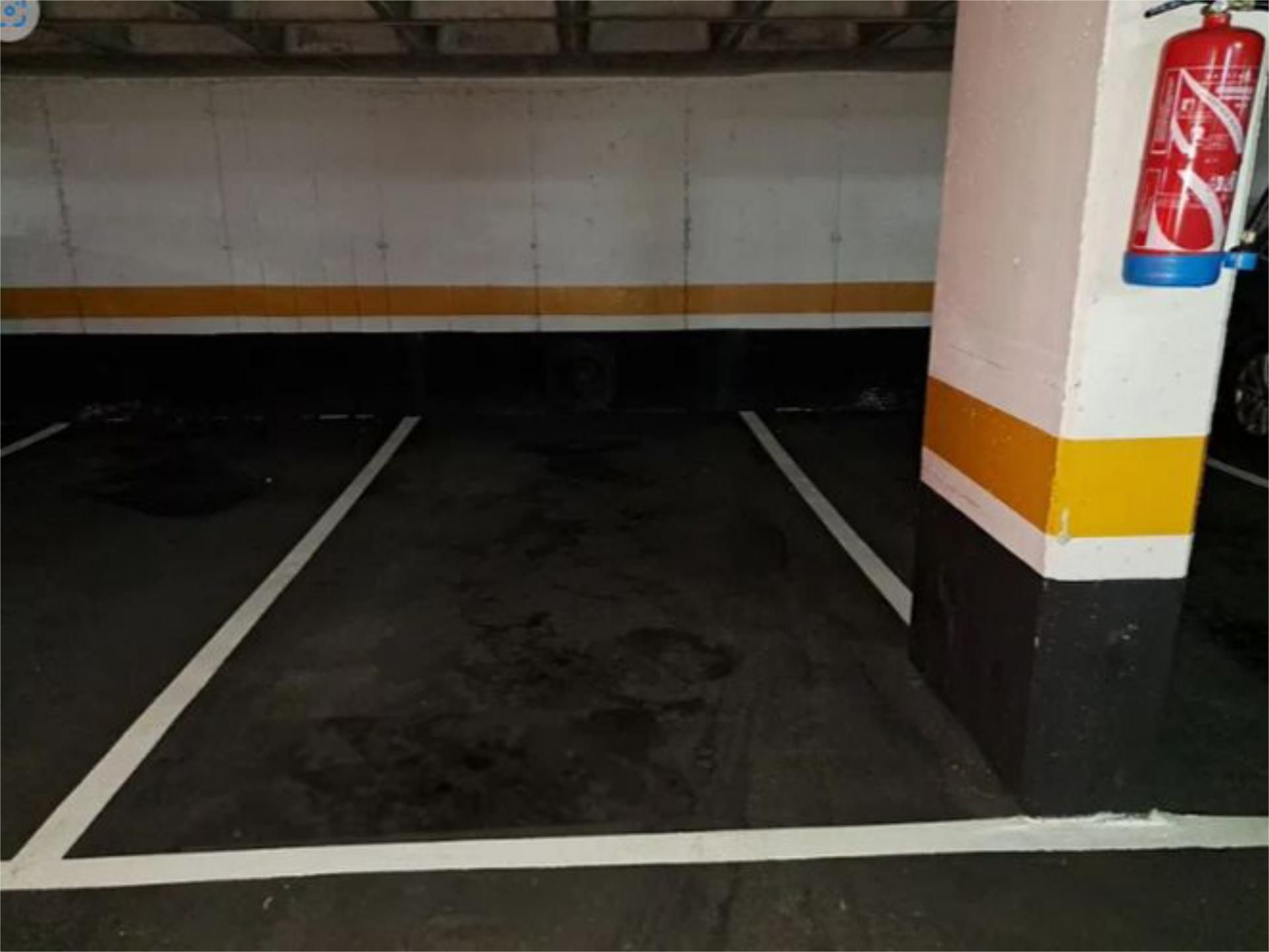 Parking of Garage for sale in  Madrid Capital