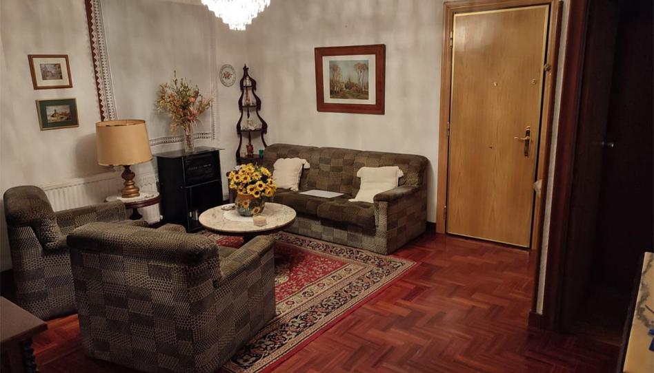 Piso en venta en Calle Madrid, 12, El Carmen - Barrio Gimeno, Burgos Capital - imagen 1 Foto 1 de Piso en venta en Calle Madrid, 12, El Carmen - Barrio Gimeno, Burgos Capital