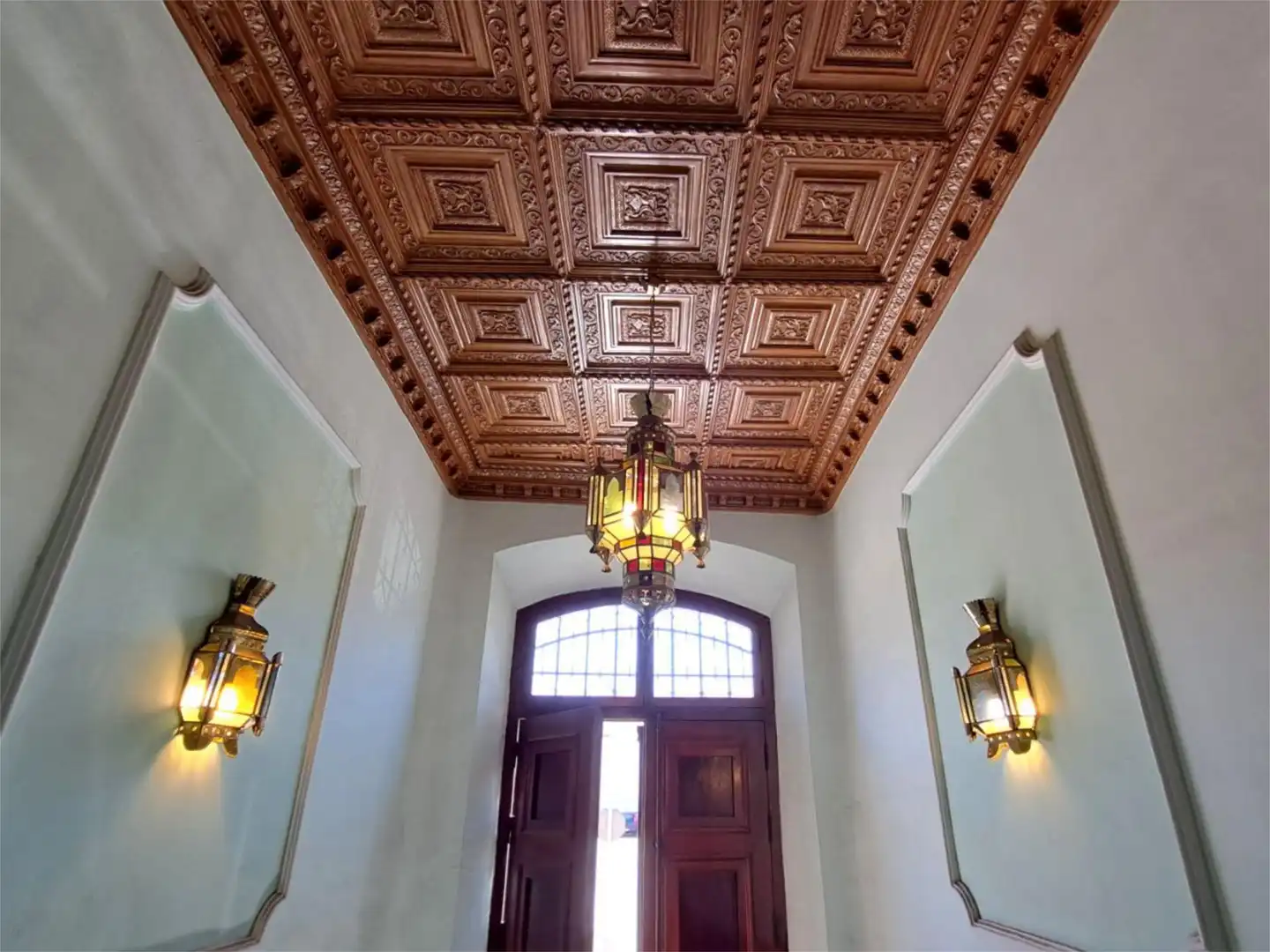 Casa adosada en venta en Calle del Seis de Junio, 84, Valdepeñas Casa adosada en venta en Valdepeñas con Aire acondicionado, Terraza y Balcón