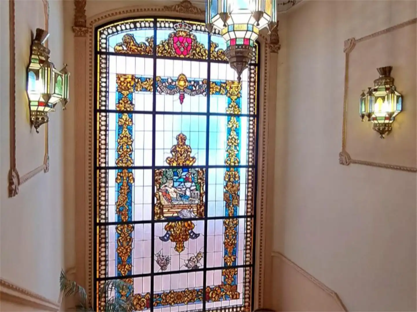 Casa adosada en venta en Calle del Seis de Junio, 84, Valdepeñas Casa adosada en venta en Valdepeñas con Aire acondicionado, Terraza y Balcón