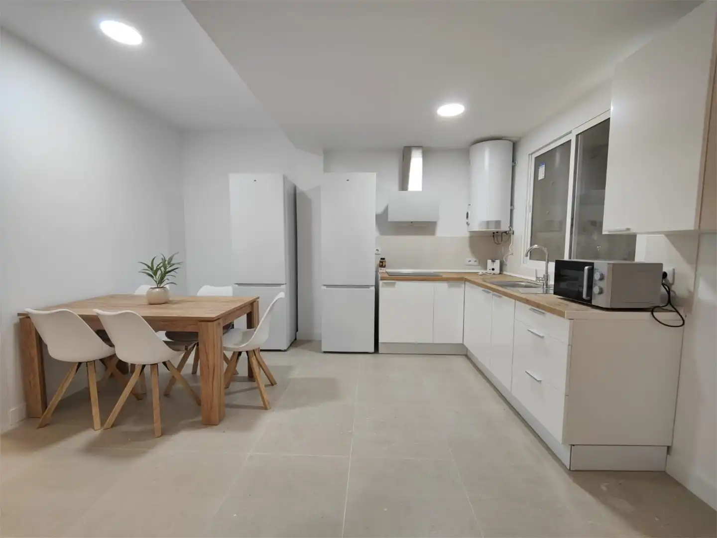Room in Carrer del Degà Martí, 22, Parque Ribalta - Plaza de Toros