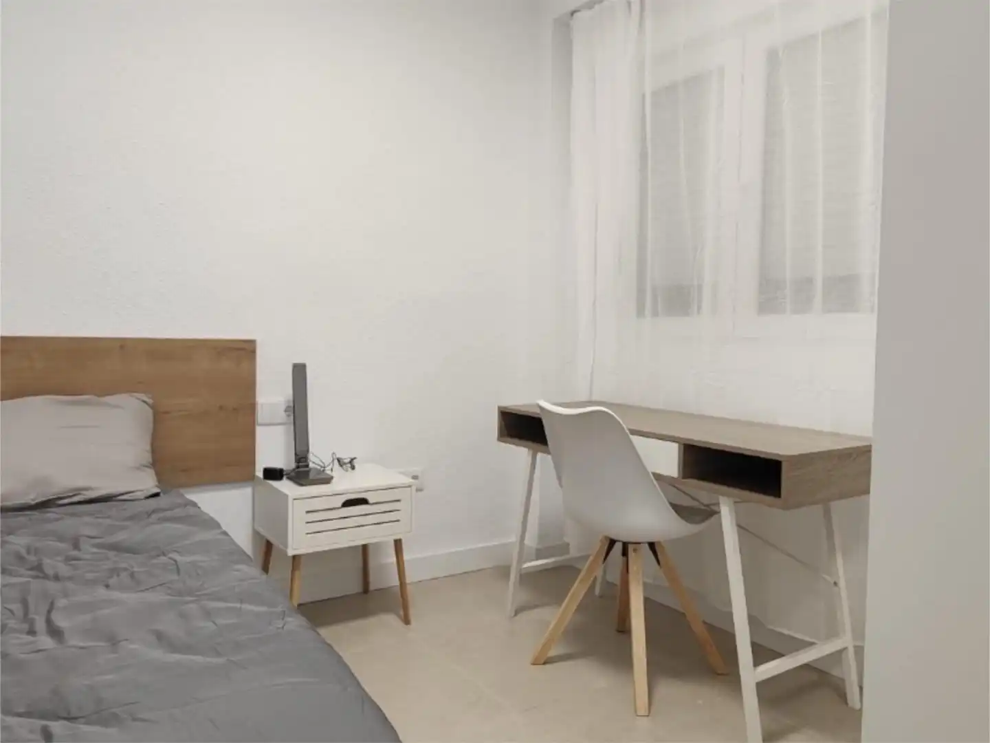Room in Carrer del Degà Martí, 22, Parque Ribalta - Plaza de Toros