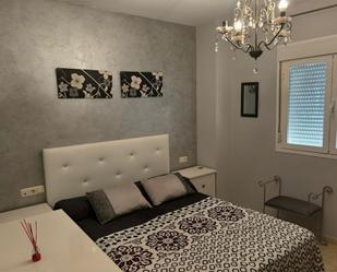 Dormitori de Pis de lloguer en Adra amb Aire condicionat i Balcó