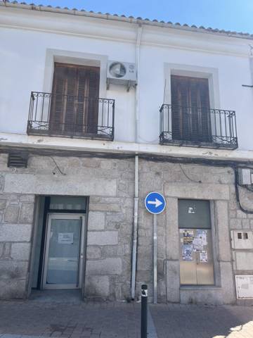 Local comercial en Alquiler en Plaza del Pueblo, 9 en Centro