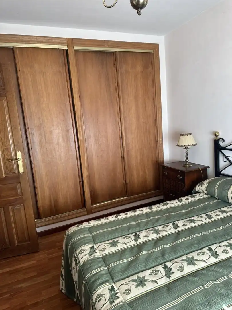 Bedroom of Houses for sale in Villamartín de Don Sancho  with Heating, Parquet flooring and Storage room