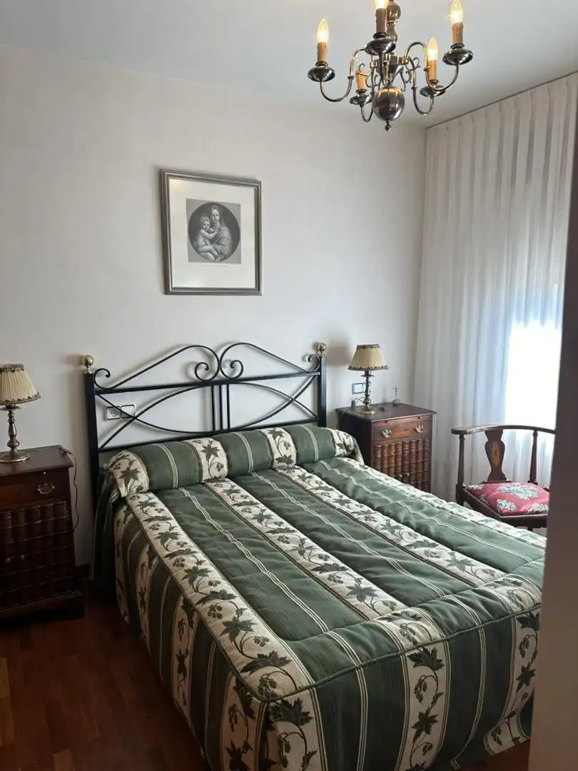 Bedroom of Houses for sale in Villamartín de Don Sancho  with Heating, Parquet flooring and Storage room