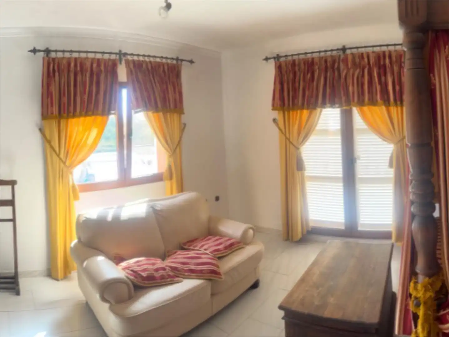 Houses for sale in Avenida las Golondrinas, 61, Los Barrios