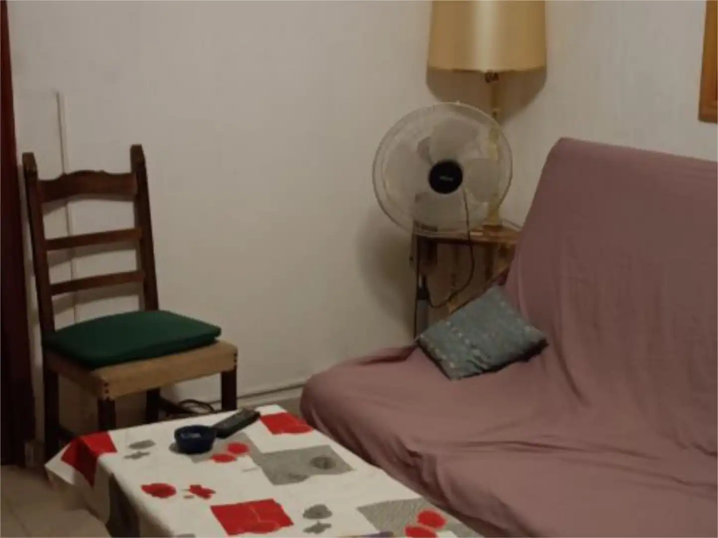 Casa o chalet en venta en Camino del Pino, 22, Villar de Cañas Sala de estar de Casa o chalet en venta en Villar de Cañas con Jardín privado y Piscina