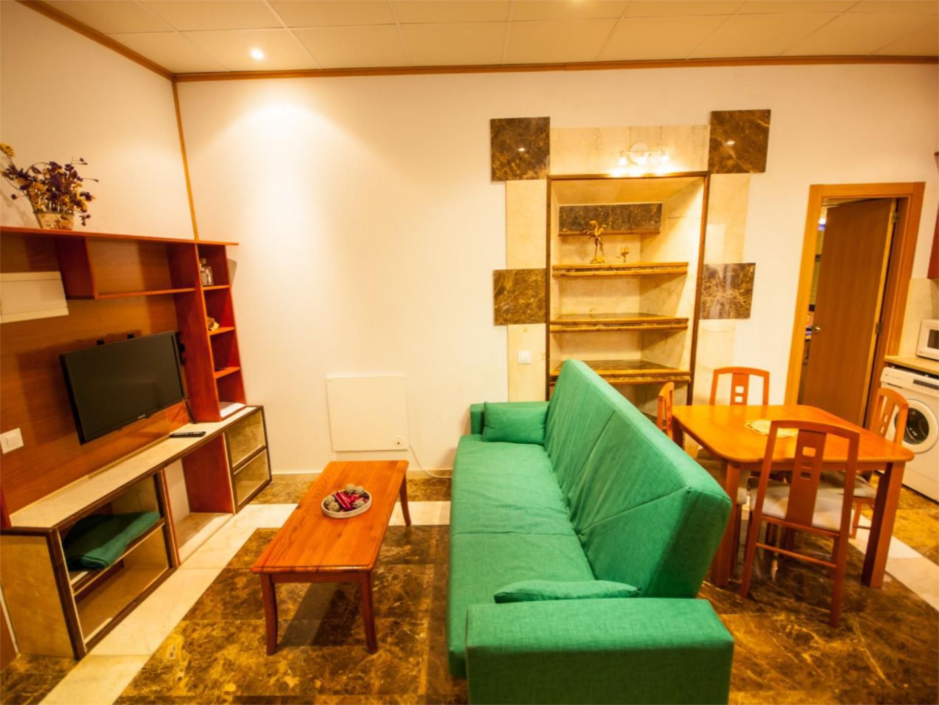 Living room of Apartment for sale in Plasencia  with Air Conditioner