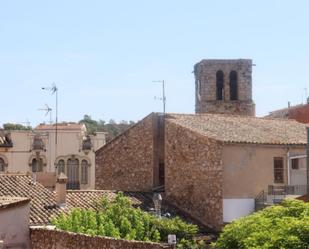 Vista exterior de Casa adosada en venda en Caldes de Malavella amb Aire condicionat, Terrassa i Balcó