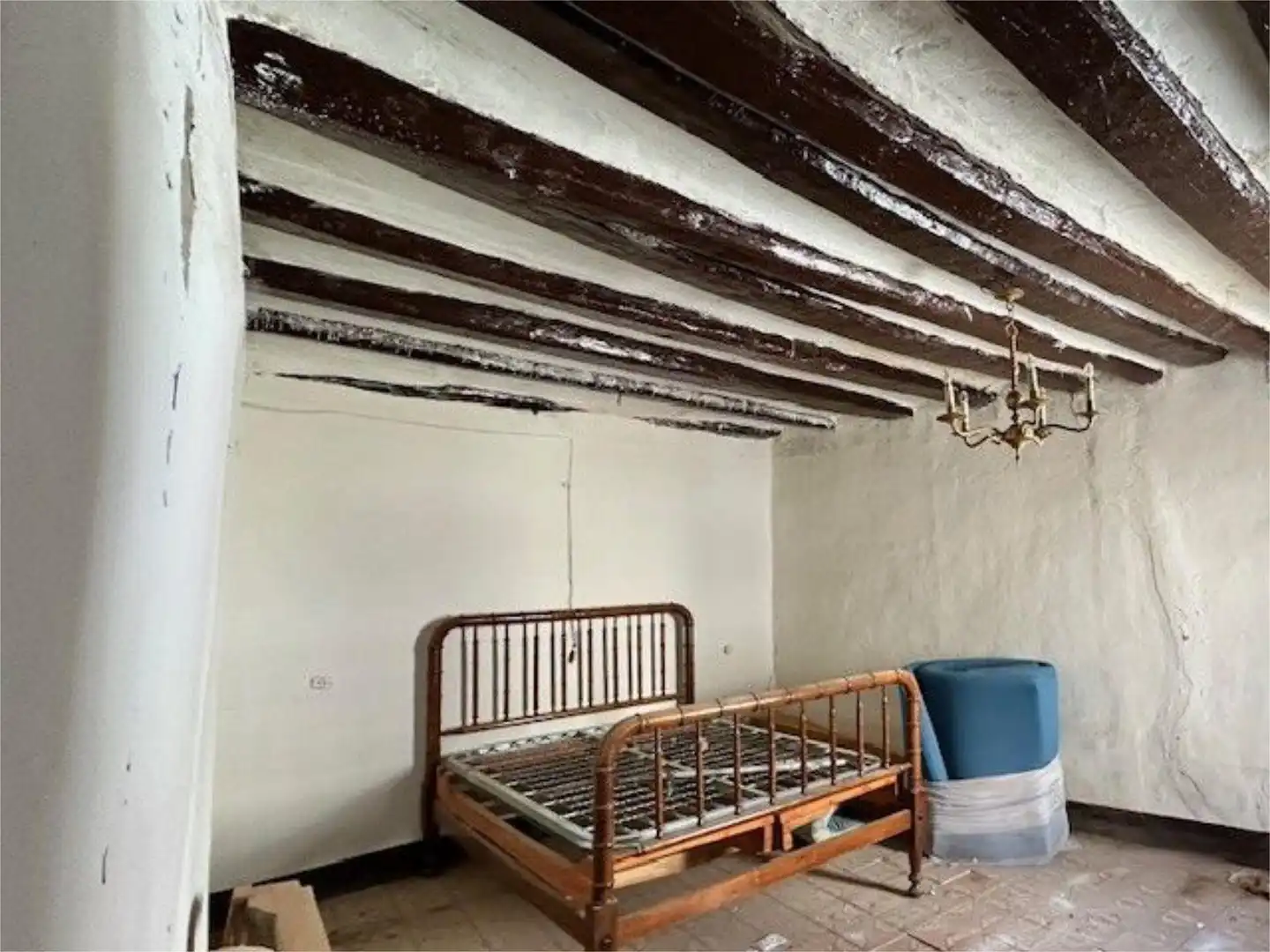 Residencial en venda a Carrer Verge de Montserrat, 2, Alfés Dormitori de Residencial en venda en Alfés