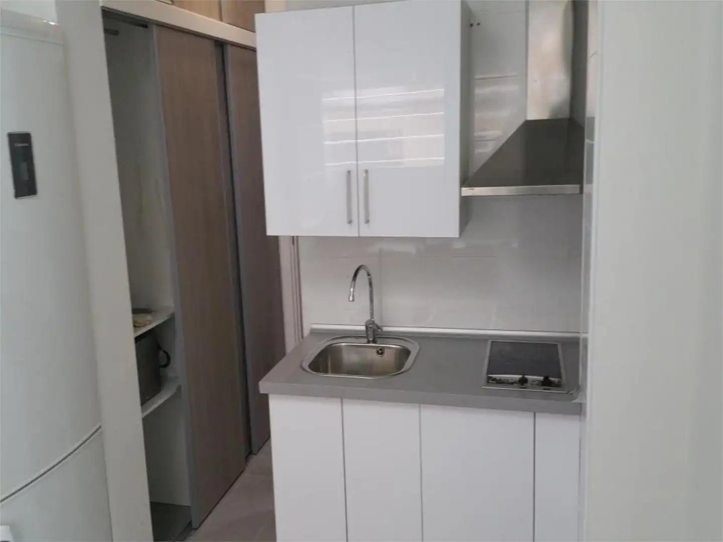Apartamento de alquiler en Avenida de Asturias, 53, Almenara -Ventilla Cocina de Apartamento de alquiler en Madrid Capital con Aire acondicionado