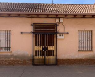Vista exterior de Planta baixa en venda en Villares de Órbigo