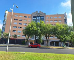 Exterior view of Planta baja for sale in  Sevilla Capital  with Air Conditioner