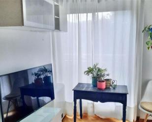 Living room of Flat to rent in Moaña  with Balcony