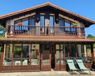 Vista exterior de Casa o xalet en venda en Ribadesella amb Terrassa i Balcó