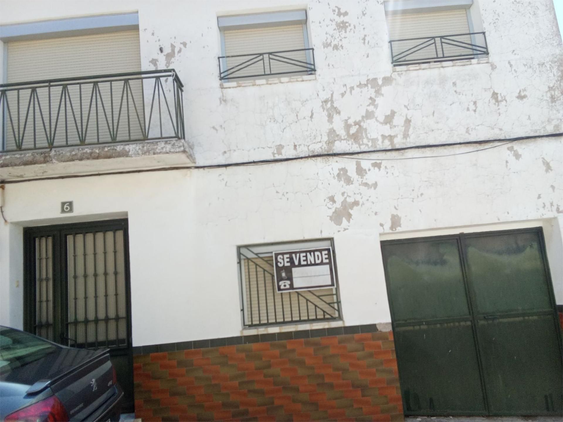 Exterior view of Single-family semi-detached for sale in Luciana  with Heating, Terrace and Balcony
