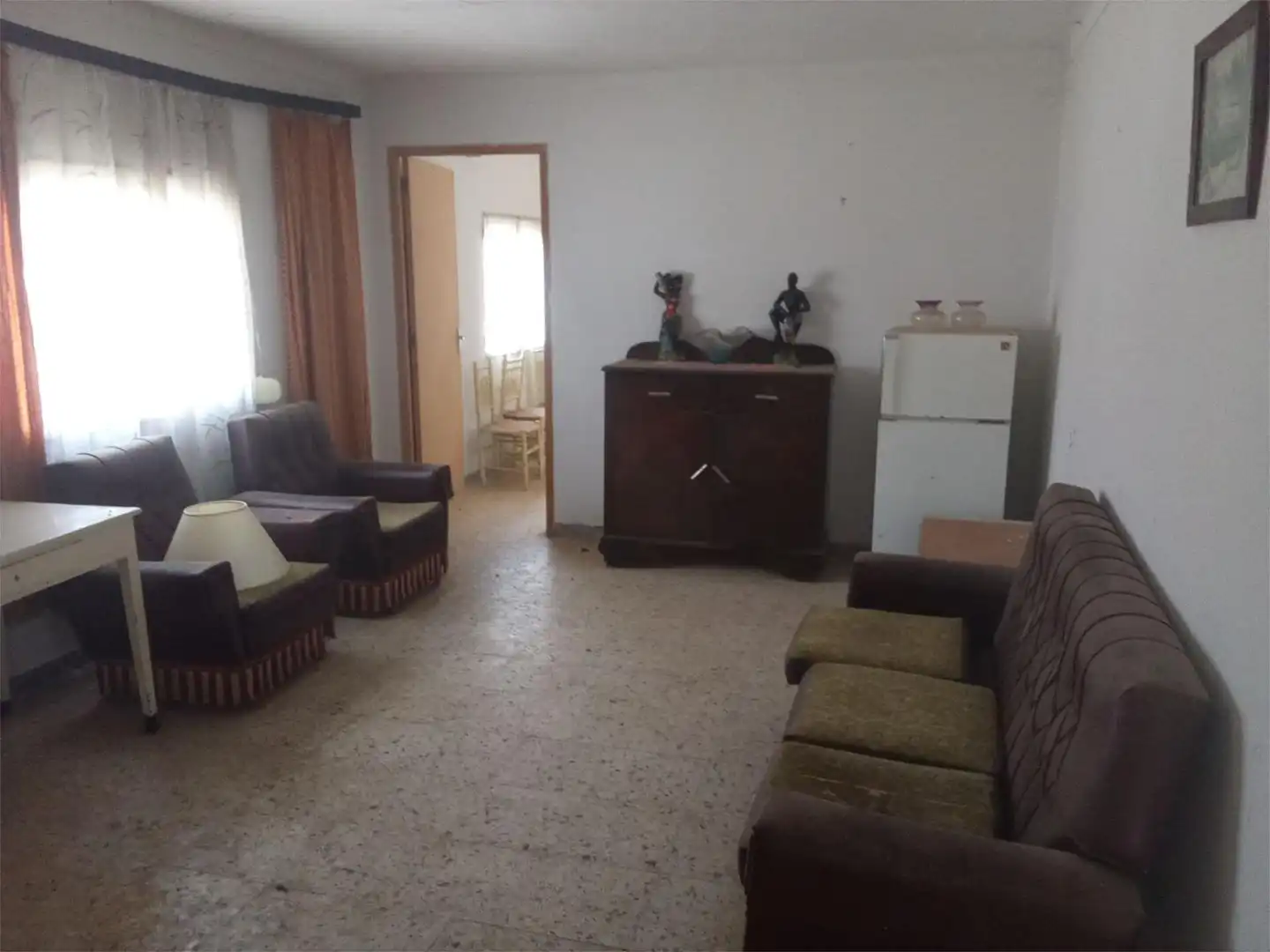 Casa adosada en venta en Calle Ramón Y Cajal, 6, Luciana Sala de estar de Casa adosada en venta en Luciana con Calefacción, Terraza y Balcón