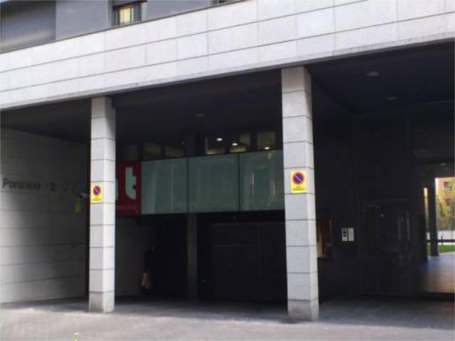 Garaje en Venta en Calle de Ponzano, 44 en Ríos Rosas - Nuevos Ministerios