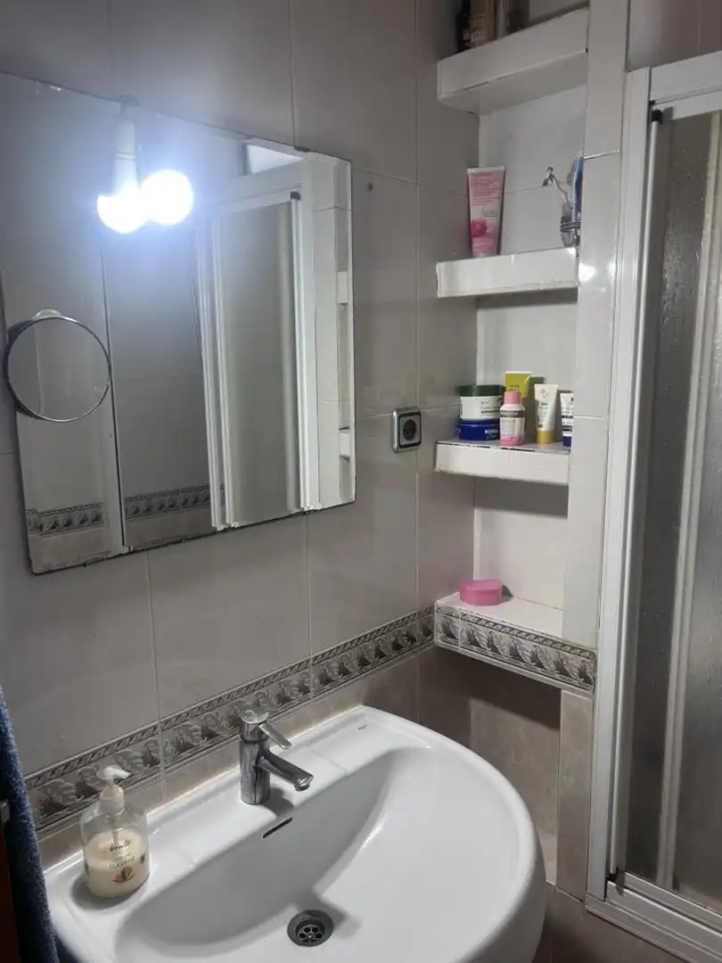 Bathroom of Flat for sale in Medinaceli  with Heating, Parquet flooring and Storage room