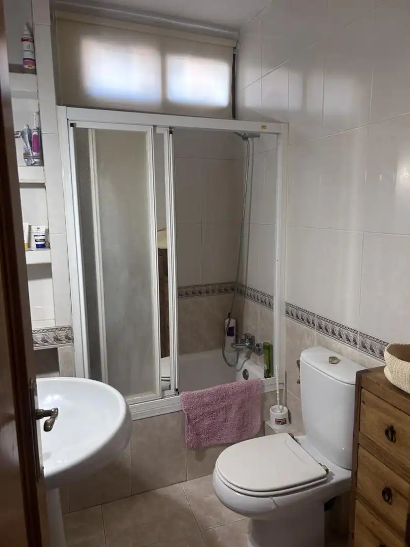 Bathroom of Flat for sale in Medinaceli  with Heating, Parquet flooring and Storage room