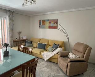 Living room of Flat to rent in  Granada Capital  with Air Conditioner and Terrace