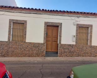 Exterior view of Single-family semi-detached for sale in Peñarroya-Pueblonuevo
