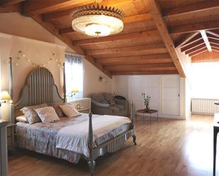 Dormitori de Casa o xalet en venda en Renedo de Esgueva