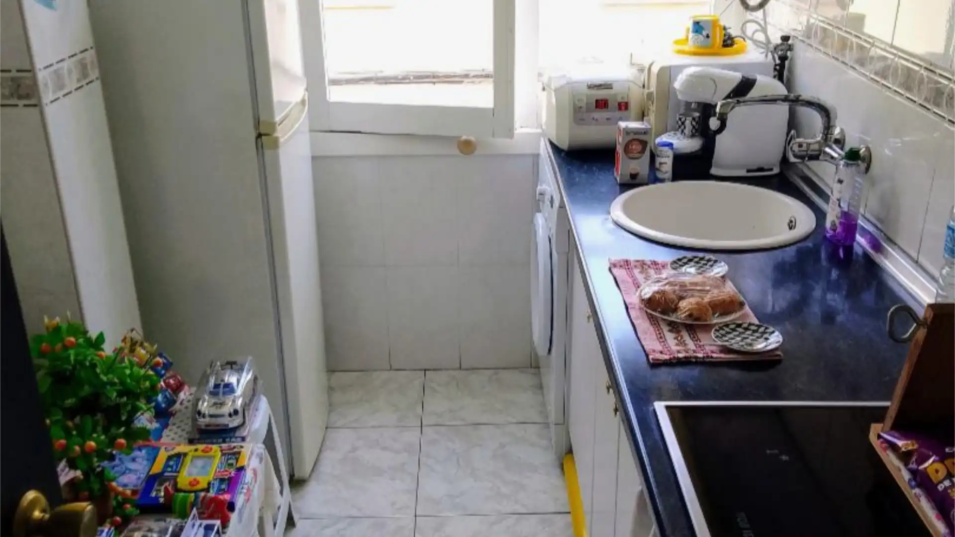 Piso en venta en Carrer Santa Caterina, 31, El Pilar Cocina de Piso en venta en Vila-real