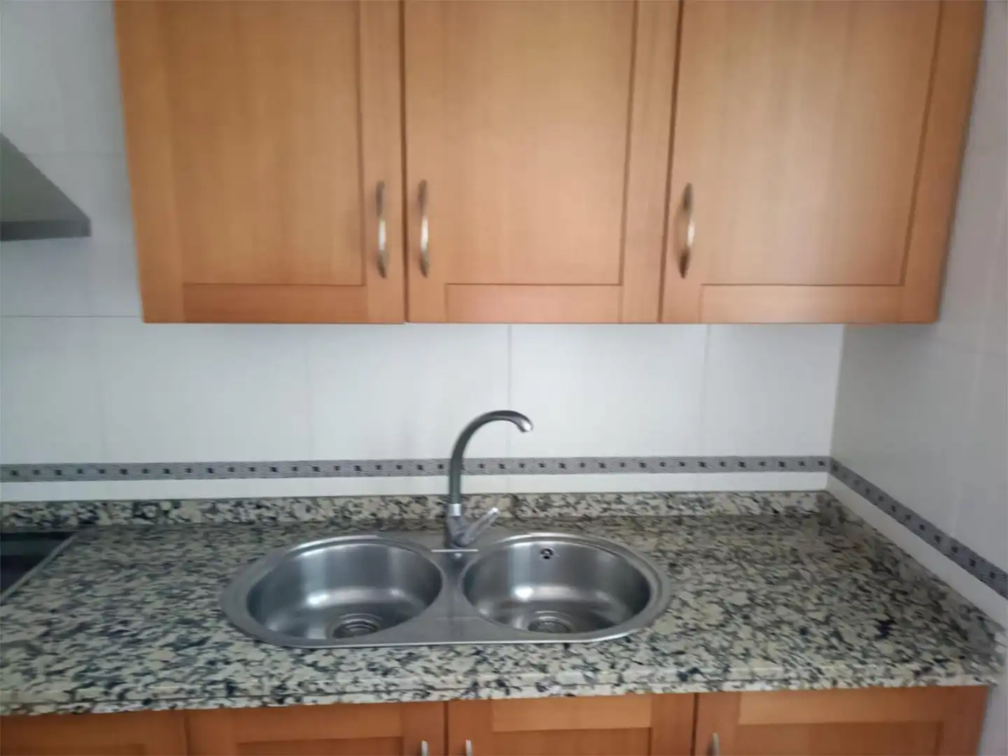 Flat for sale in Calle Héroes de Chernóbil, 1, Ollerías - San Cayetano Kitchen of Flat for sale in Córdoba with Air Conditioner, Heating and Swimming Pool