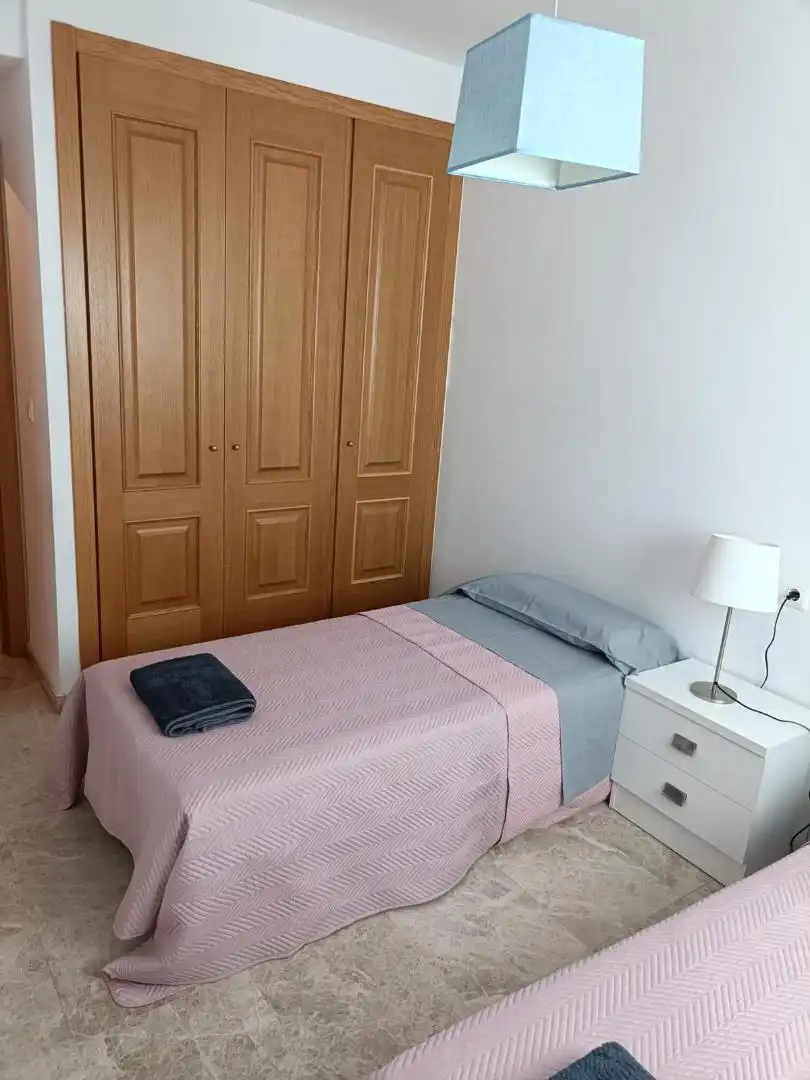 Flat for sale in Calle Héroes de Chernóbil, 1, Ollerías - San Cayetano Bedroom of Flat for sale in Córdoba with Air Conditioner, Heating and Swimming Pool