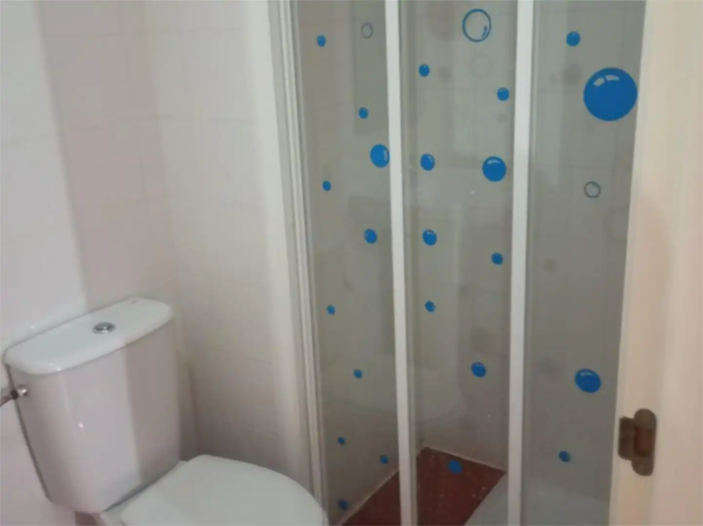 Bathroom of Flat for sale in Porzuna  with Air Conditioner, Terrace and Balcony