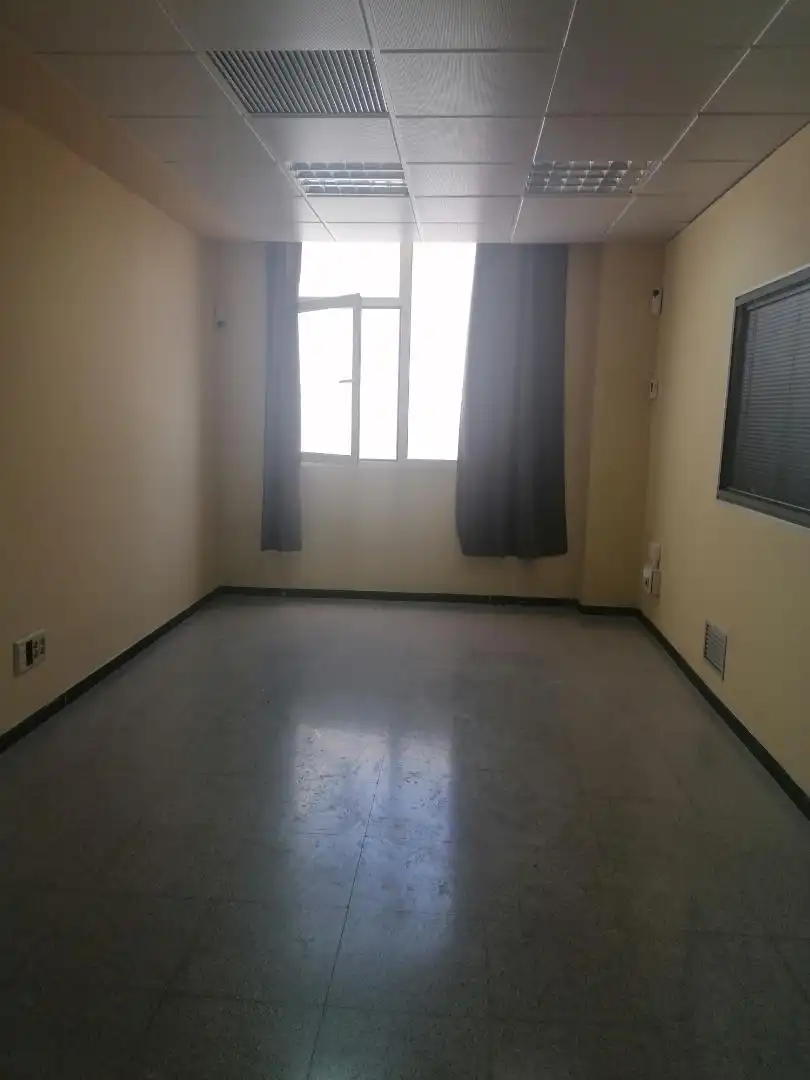 Oficina en venda a Calle Juan Gutemberg, 20, Los Tarahales - La Paterna Dormitori de Oficina en venda en Las Palmas de Gran Canaria