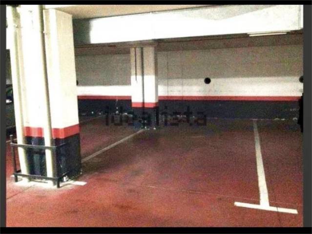 Garaje en Alquiler en Calle de la Buganvilla, 8 en Castilla