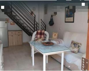 Sala d'estar de Apartament en venda en Villamanrique de la Condesa amb Terrassa