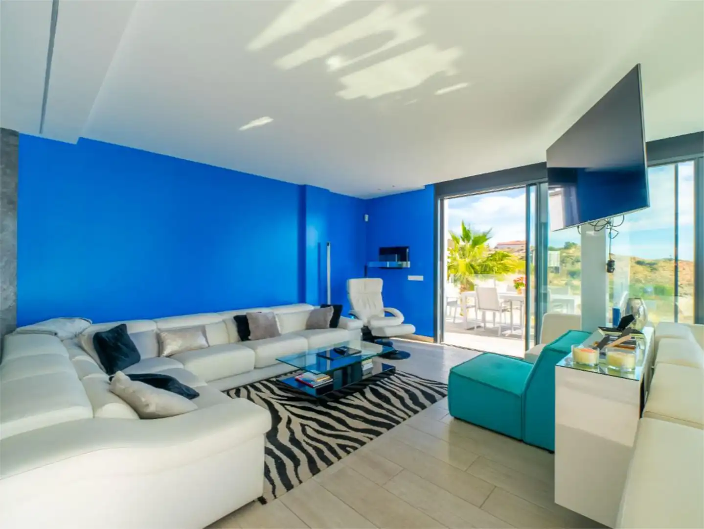 Casa adosada en venda a Calle Toledo, 7, Balcón de Finestrat - Terra Marina Sala d'estar de Casa adosada en venda en Finestrat amb Aire condicionat, Calefacció i Jardí privat
