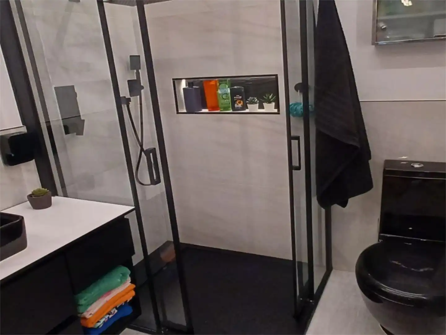 Bathroom of Flat for sale in Pilar de la Horadada  with Air Conditioner, Heating and Parquet flooring
