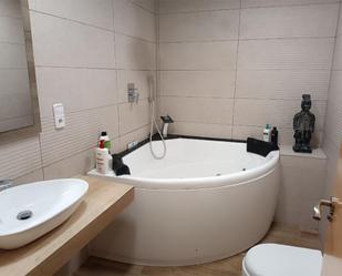 Bathroom of House or chalet for sale in Terrassa  with Air Conditioner and Terrace