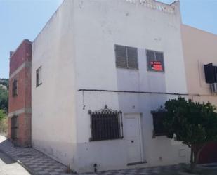 Vista exterior de Casa adosada en venda en Rus amb Aire condicionat, Terrassa i Piscina