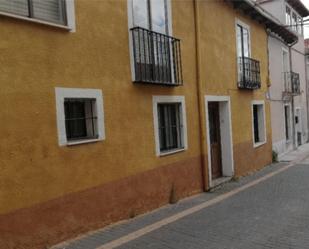 Vista exterior de Casa o xalet en venda en Dueñas