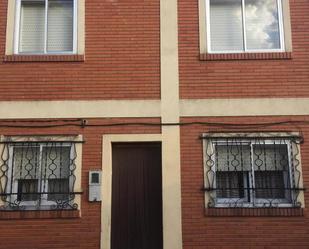 Exterior view of Single-family semi-detached for sale in Burgo de Osma - Ciudad de Osma