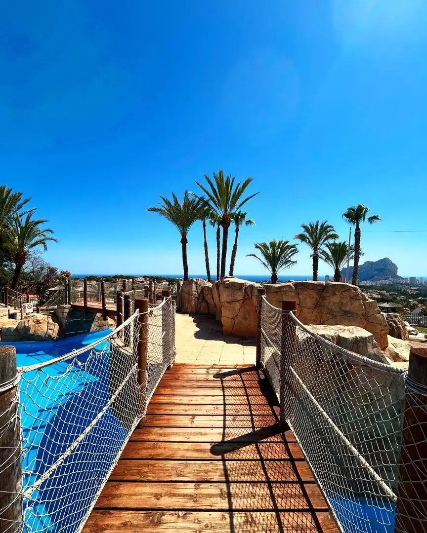 Casa adosada en venta en Partida Tosal de la Cometa, 1b, Cometa Piscina de Casa adosada en venta en Calpe / Calp con Aire acondicionado y Terraza