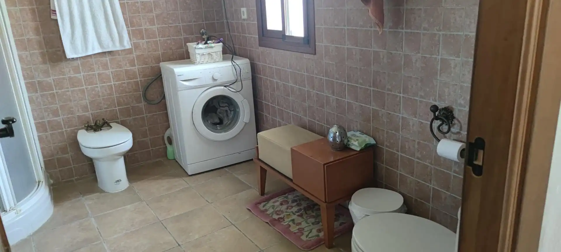 Casa o chalet en venta en Calle del Tejo, 5, Peal de Becerro Baño de Casa o chalet en venta en Peal de Becerro con Aire acondicionado, Calefacción y Jardín privado