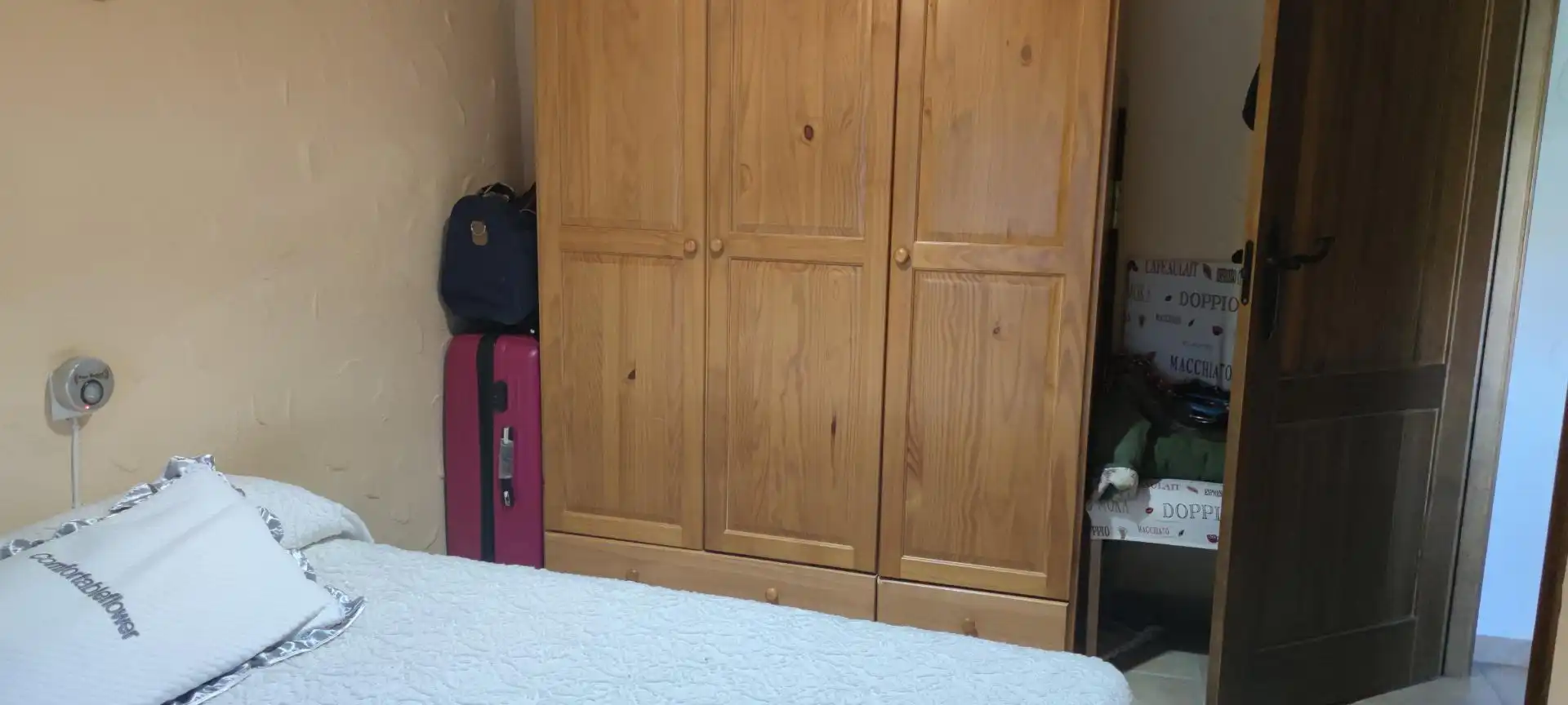 Casa o chalet en venta en Calle del Tejo, 5, Peal de Becerro Habitación de Casa o chalet en venta en Peal de Becerro con Aire acondicionado, Calefacción y Jardín privado
