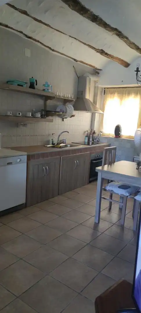 Casa o chalet en venta en Calle del Tejo, 5, Peal de Becerro Cocina de Casa o chalet en venta en Peal de Becerro con Aire acondicionado, Calefacción y Jardín privado