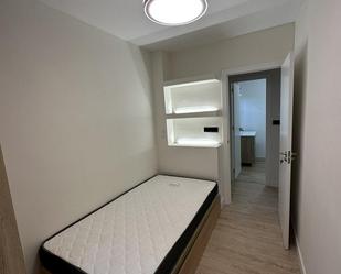 Bedroom of Flat to share in  Jaén Capital  with Air Conditioner